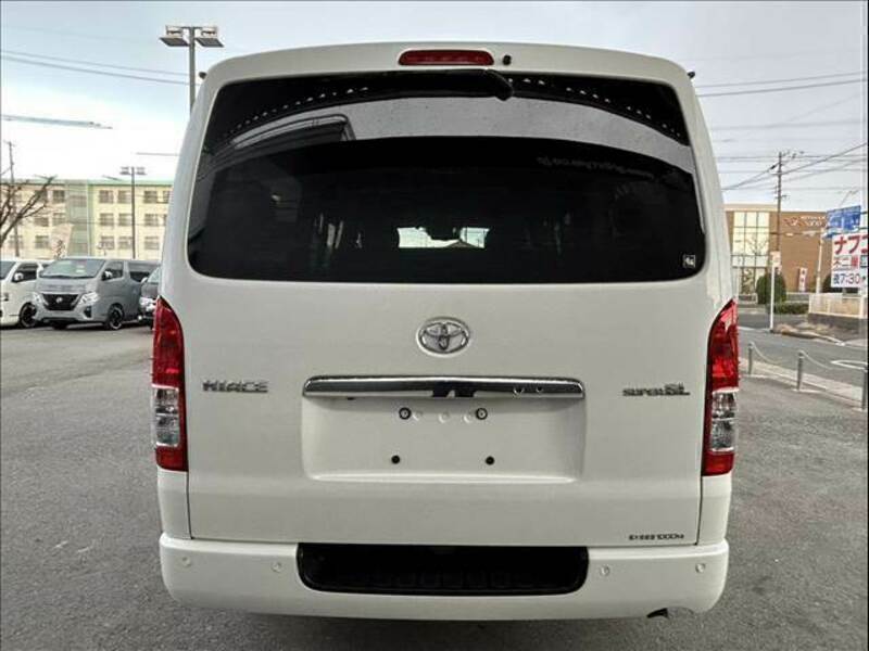 HIACE VAN