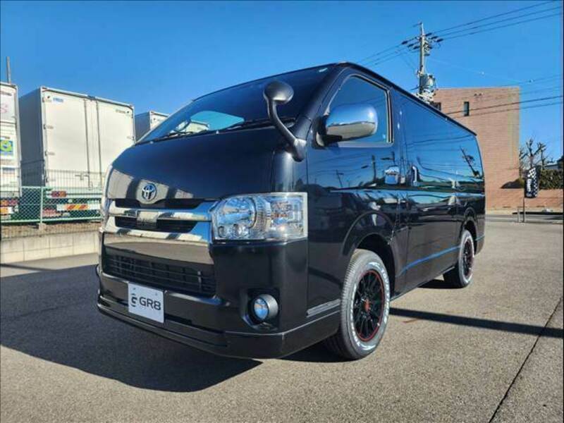 HIACE VAN