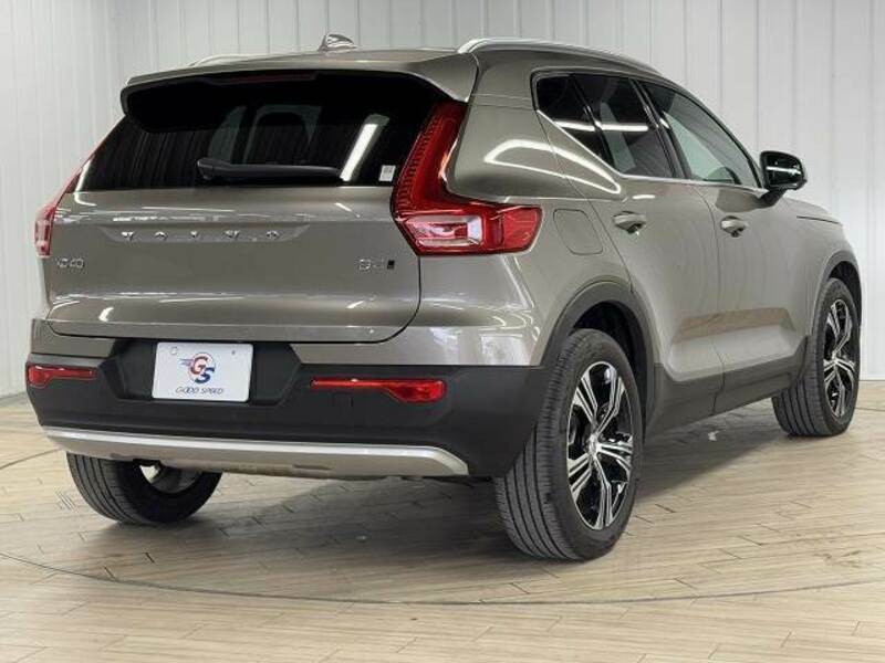 XC40