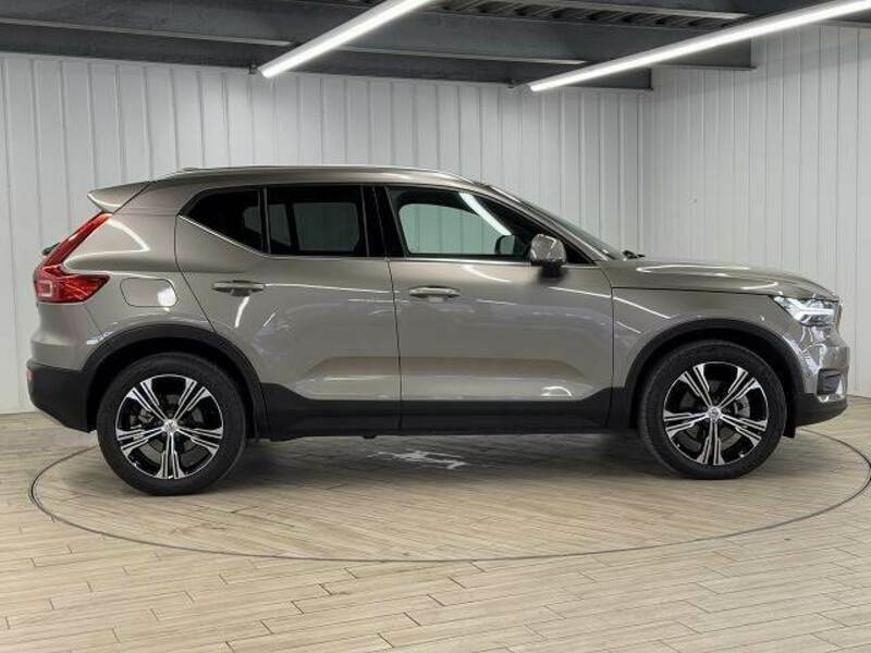 XC40