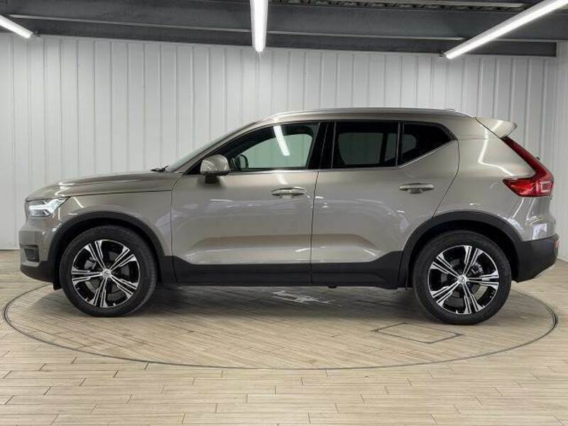 XC40