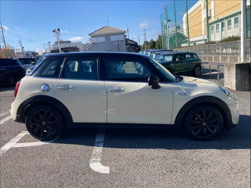 MINI