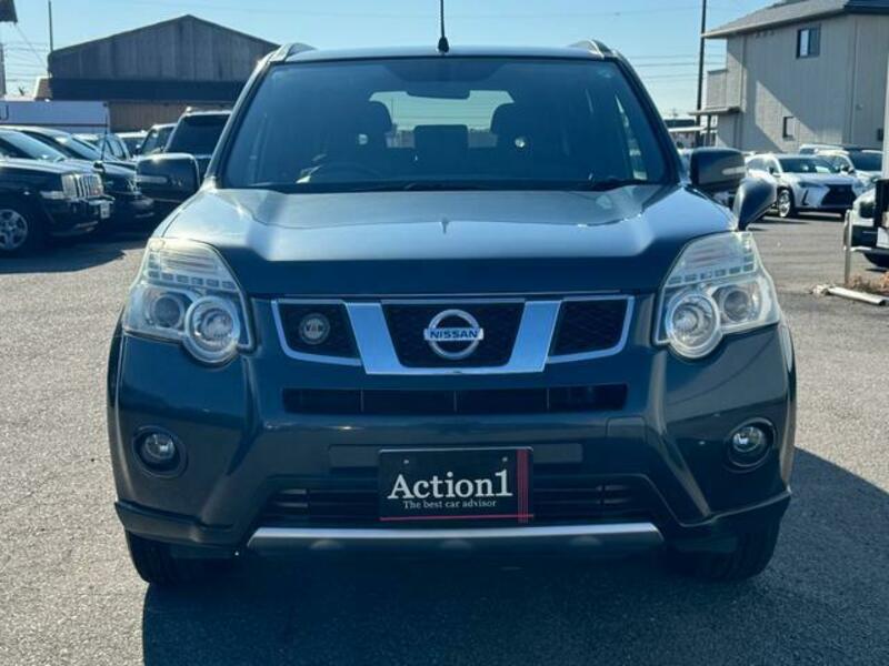 X-TRAIL