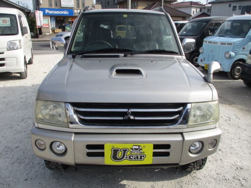 PAJERO MINI