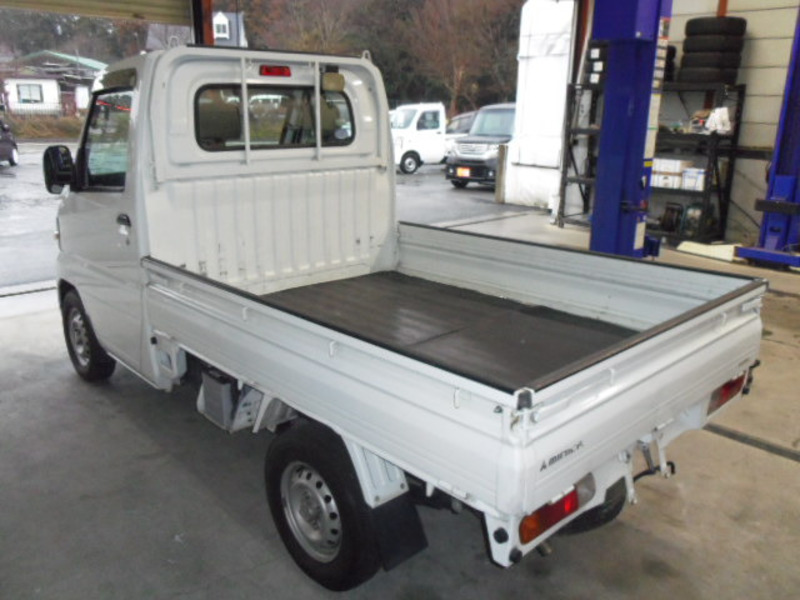 MINICAB TRUCK