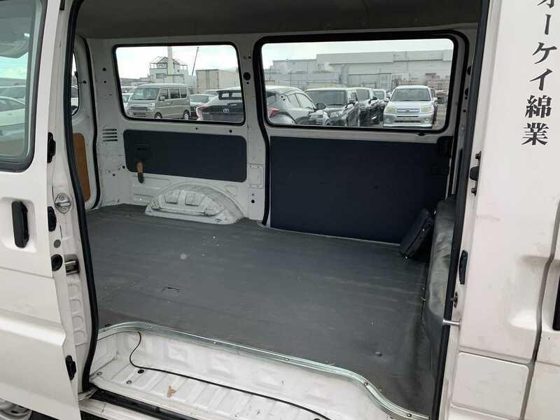 BONGO VAN