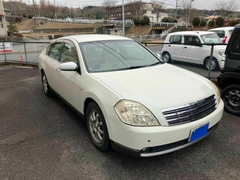 NISSAN TEANA