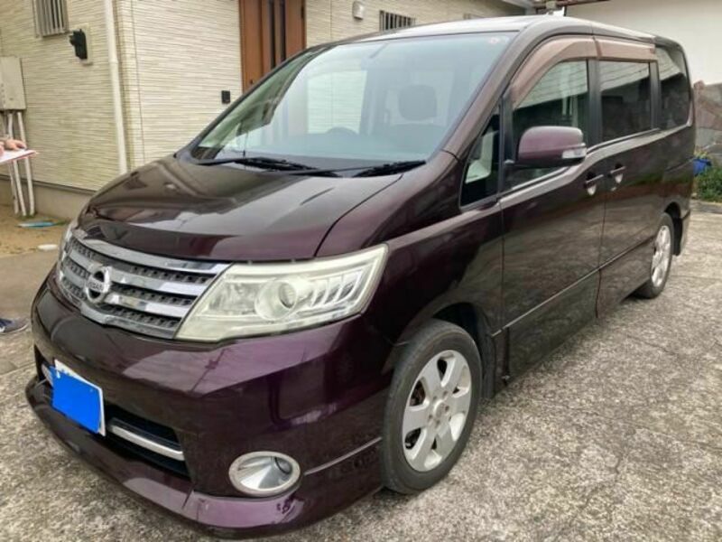 NISSAN SERENA