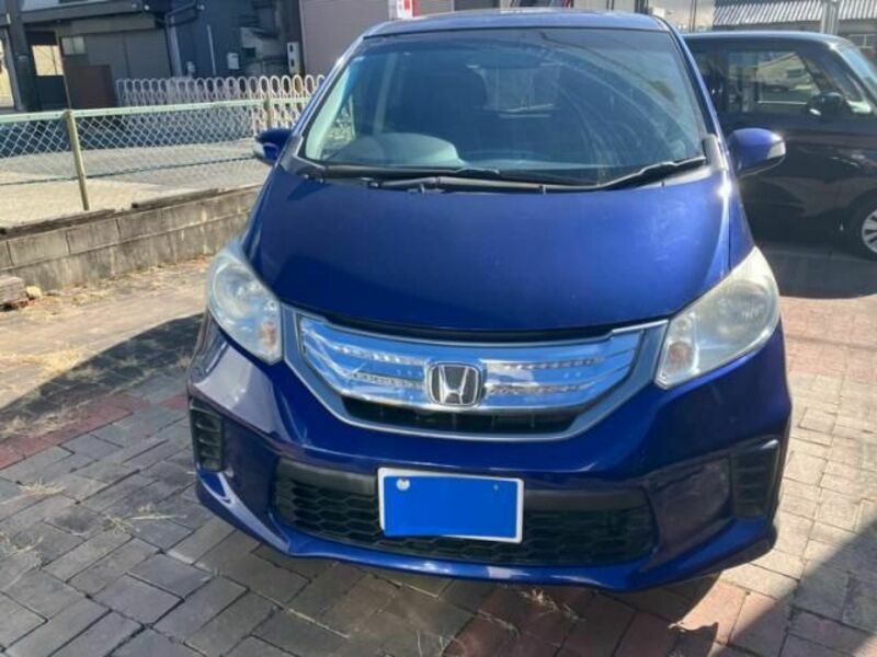 HONDA FREED HYBRID