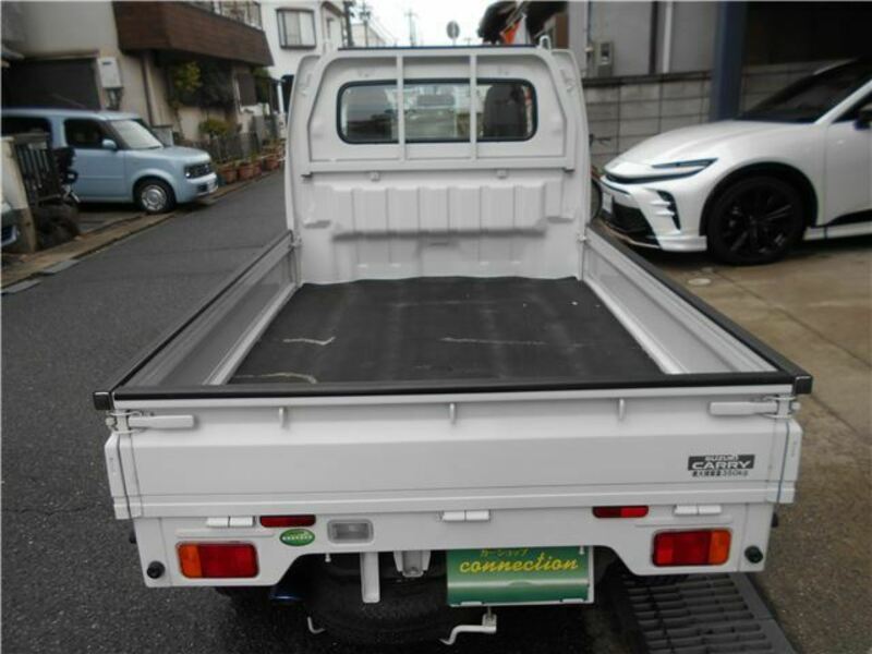 CARRY TRUCK