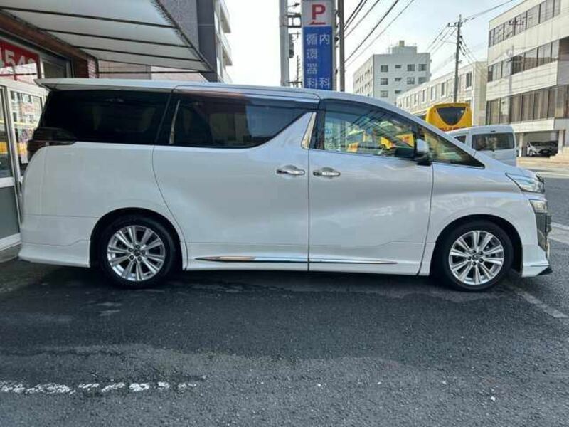 VELLFIRE