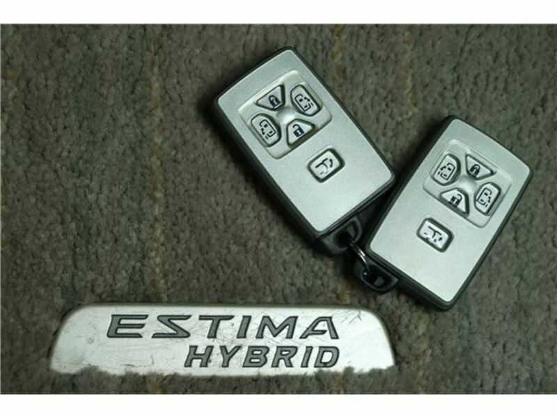 ESTIMA HYBRID