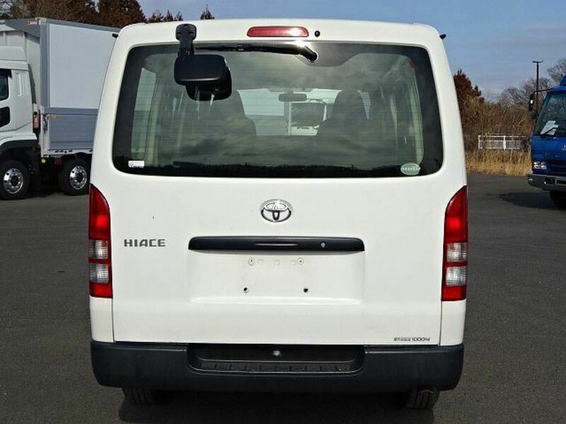 HIACE VAN