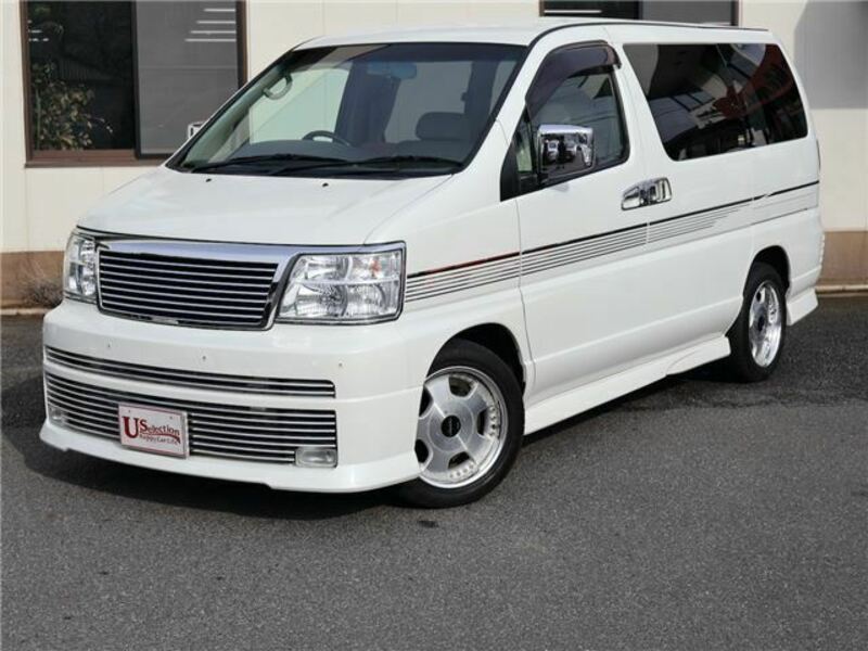 NISSAN ELGRAND