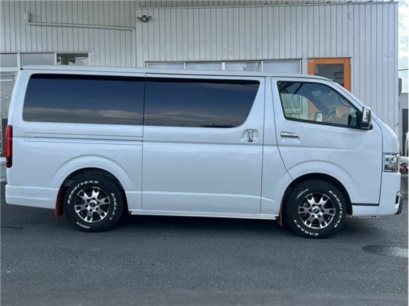 HIACE