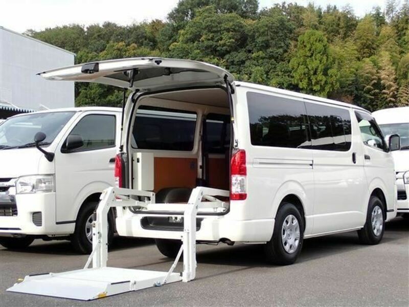 HIACE VAN-0