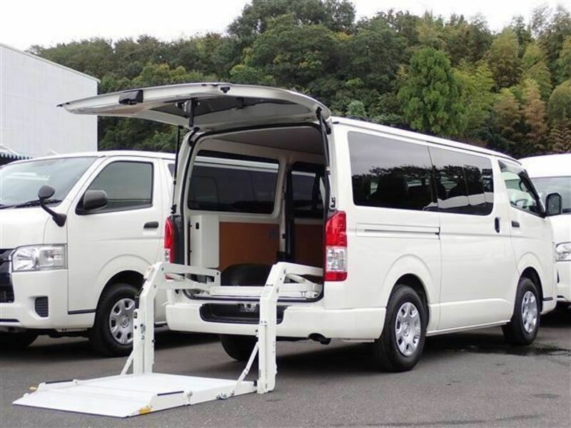 HIACE VAN-0