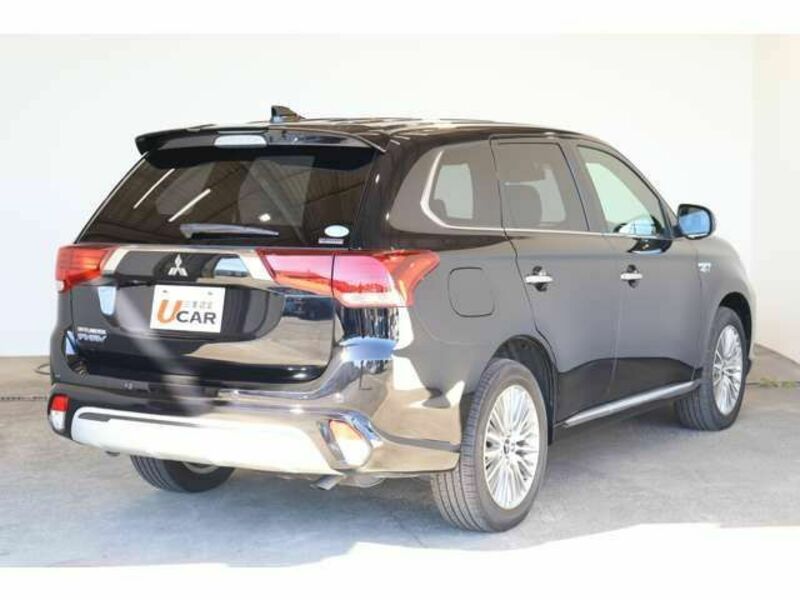 OUTLANDER PHEV