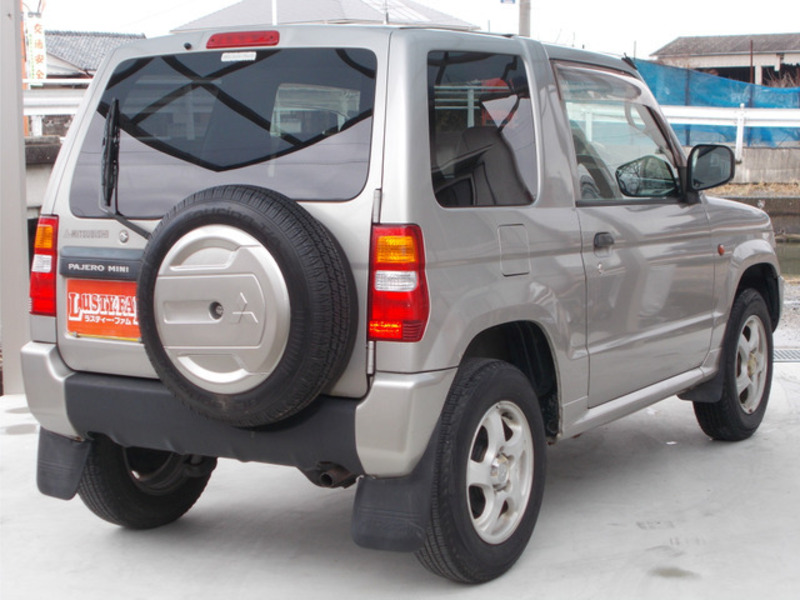 PAJERO MINI