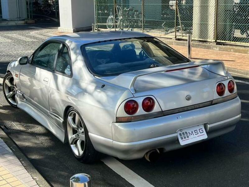 SKYLINE