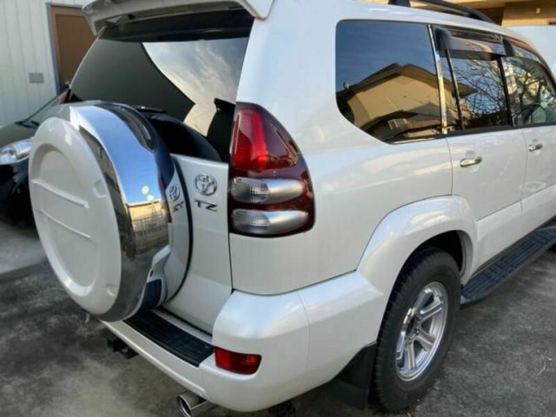 LAND CRUISER PRADO