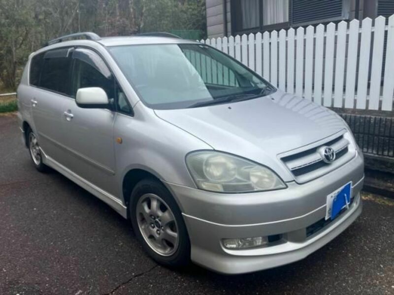 TOYOTA IPSUM