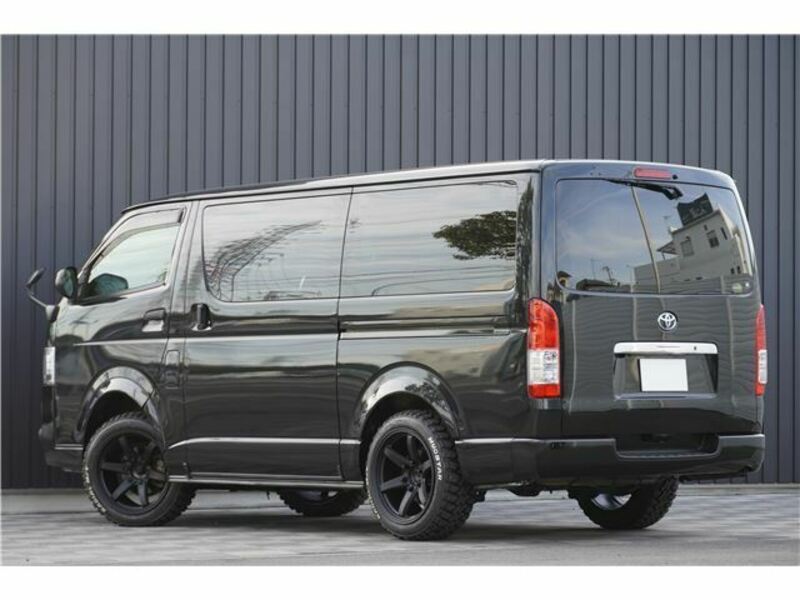 HIACE VAN