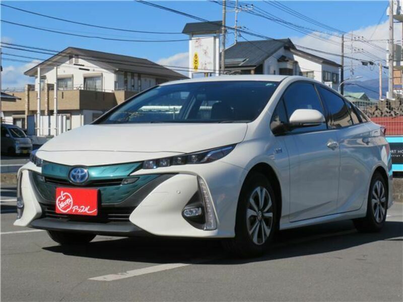 PRIUS PHV