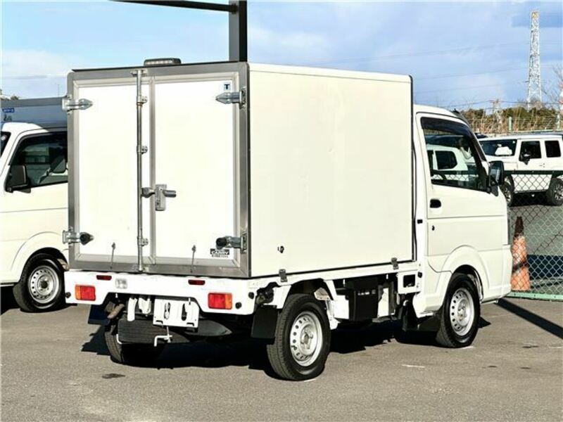 CARRY TRUCK