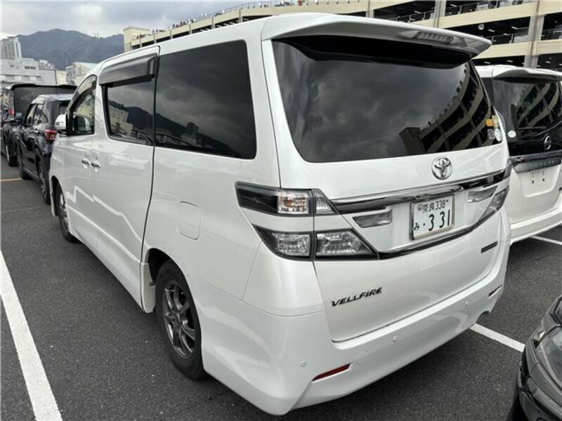 VELLFIRE