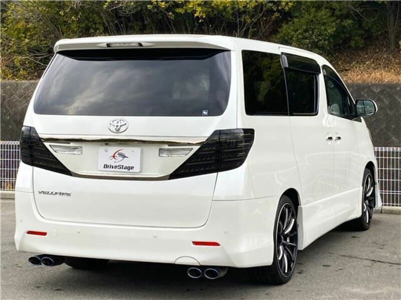 VELLFIRE