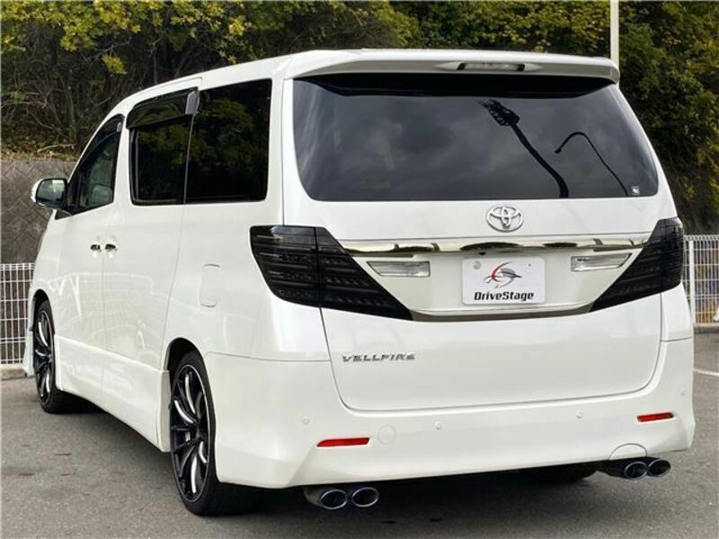 VELLFIRE