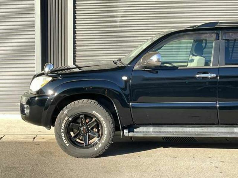 HILUX SURF