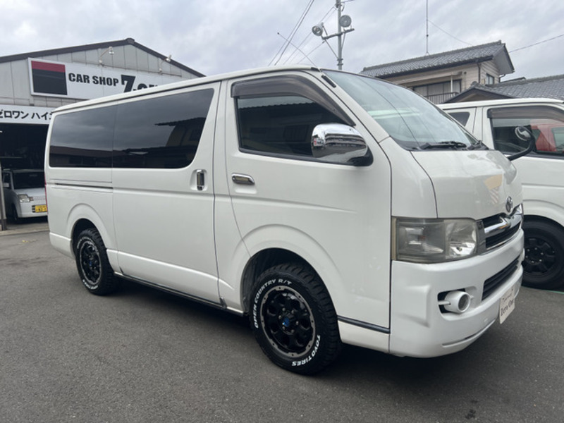 HIACE VAN