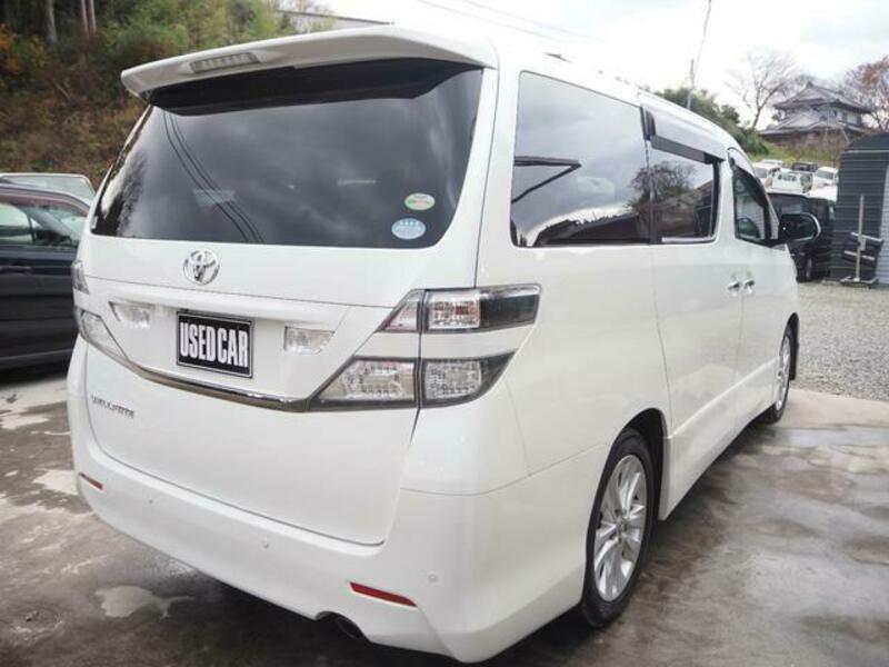 VELLFIRE