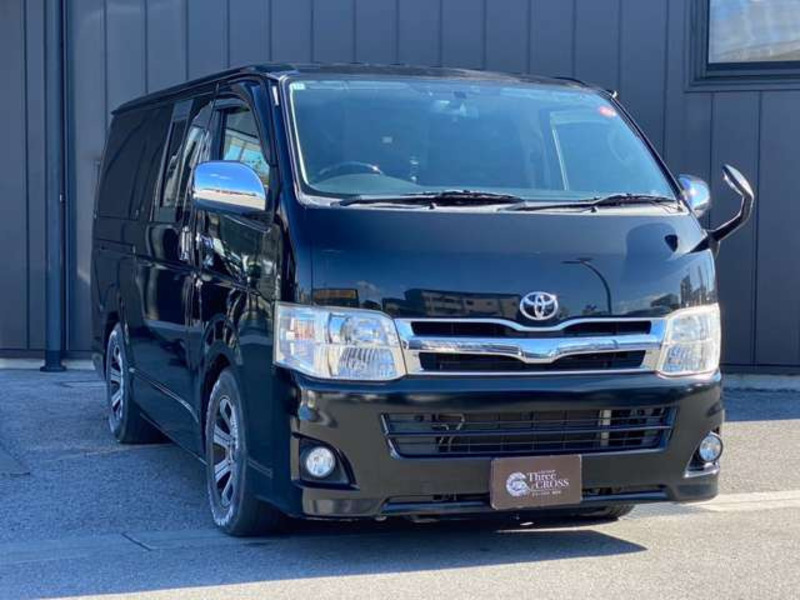 HIACE VAN