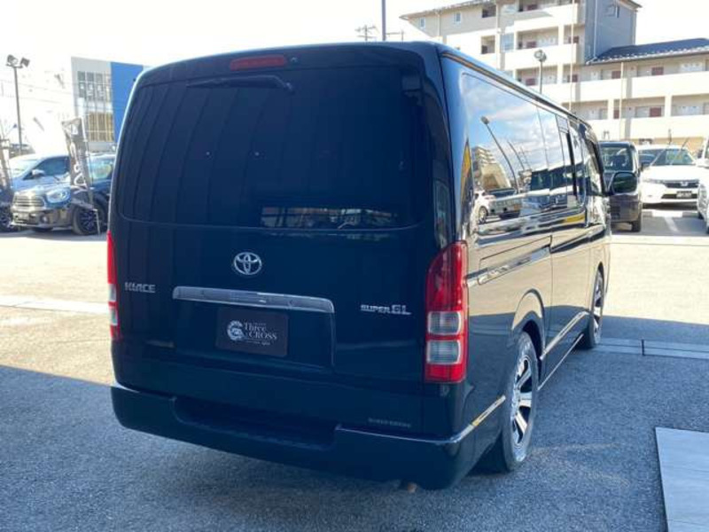 HIACE VAN