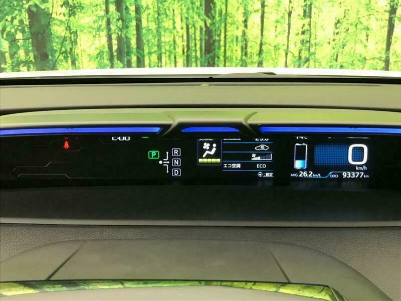 PRIUS PHV