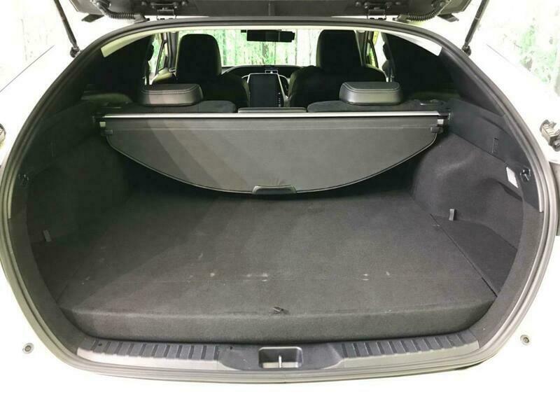 PRIUS PHV
