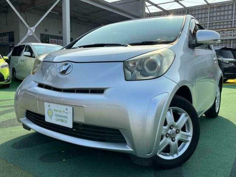 TOYOTA IQ