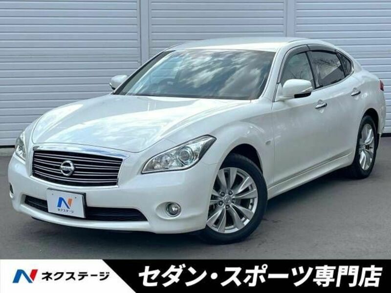 NISSAN FUGA