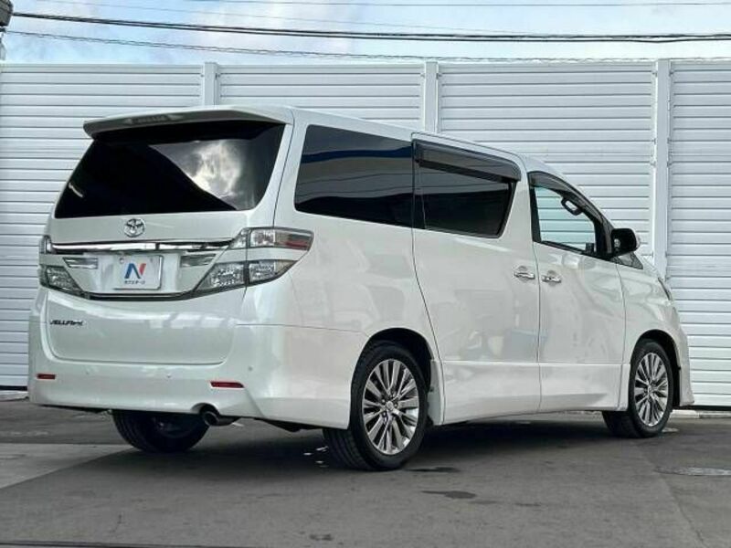 VELLFIRE