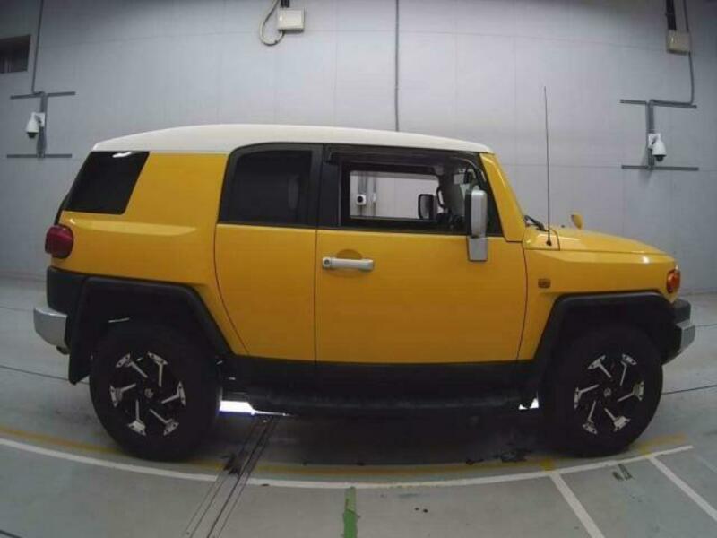 FJ CRUISER