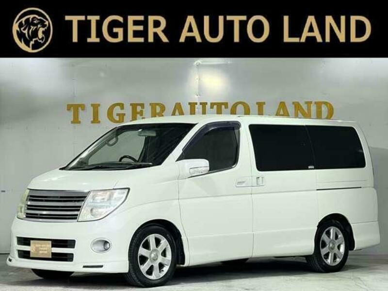 NISSAN ELGRAND