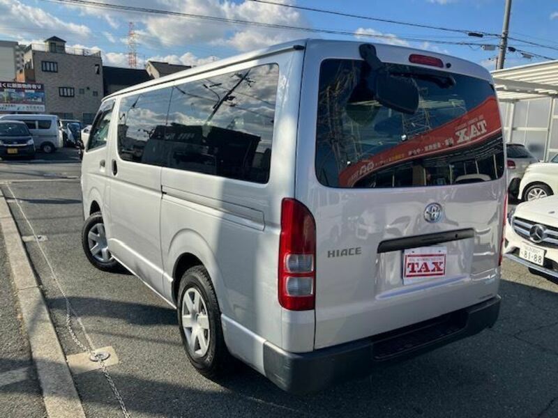 HIACE VAN