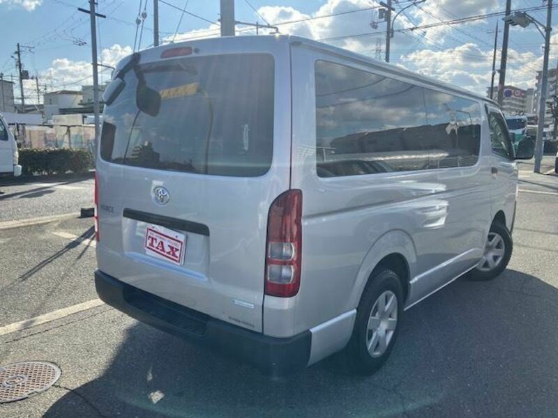 HIACE VAN