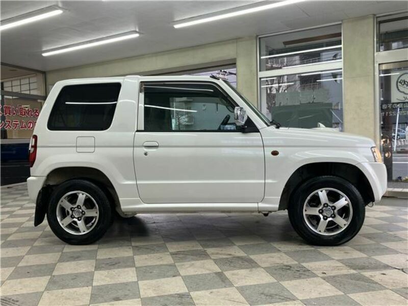 PAJERO MINI