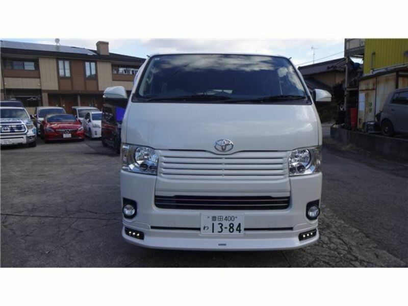 HIACE VAN