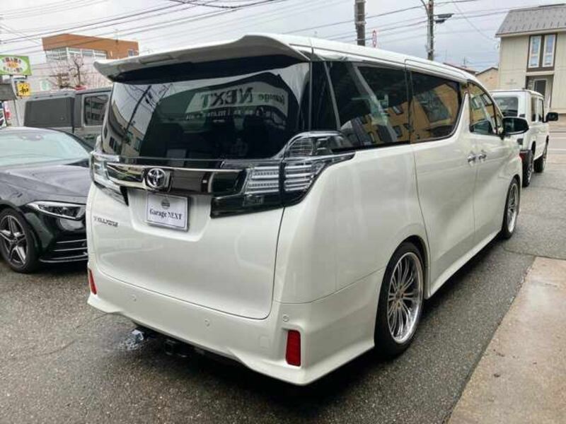 VELLFIRE