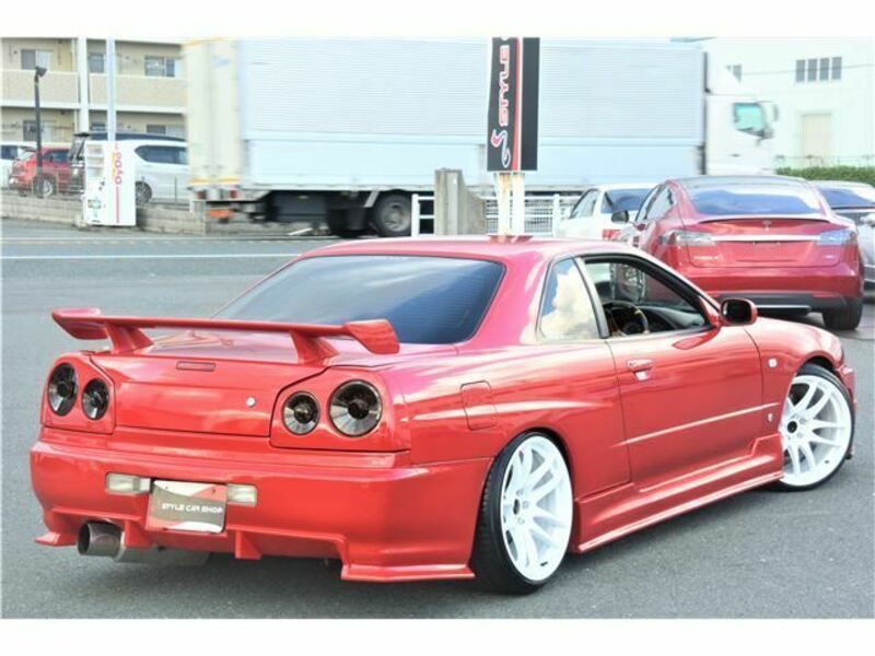 SKYLINE